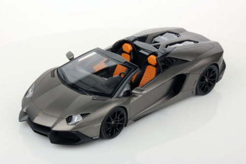 Lamborghini Aventador LP 720-4 Roadster 50th Anniversary 1:18