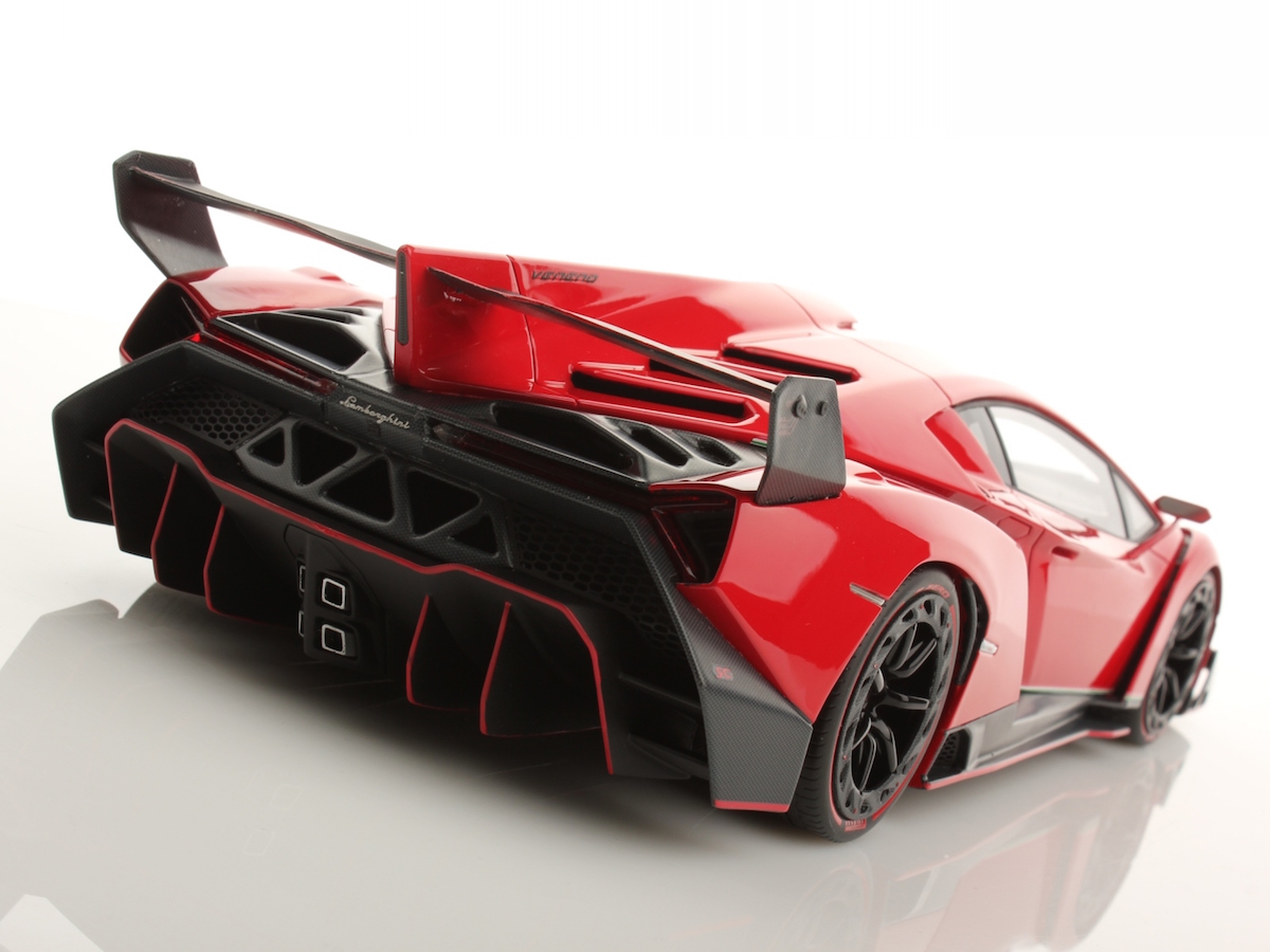 Lamborghini Veneno Geneva Motorshow 2013 1:18 - immagine 3