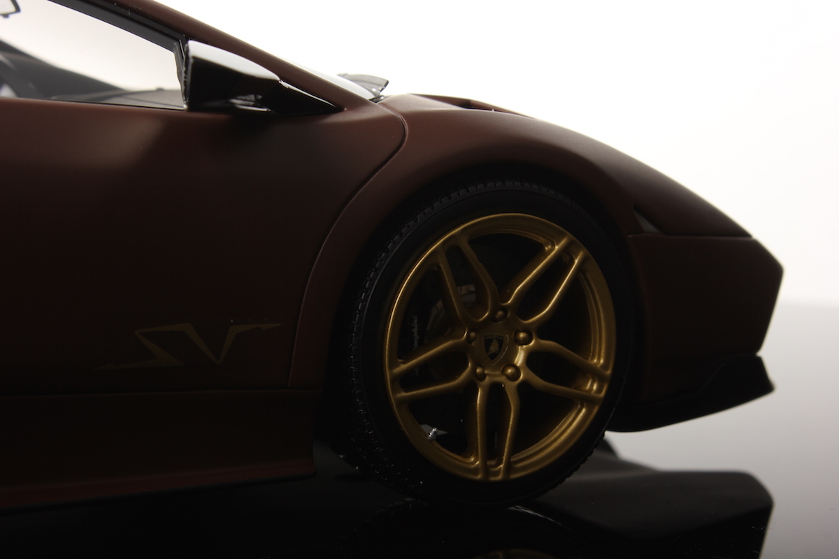 Lamborghini Murcièlago LP670-4 SV Fixed Wing 1:18 - immagine 5