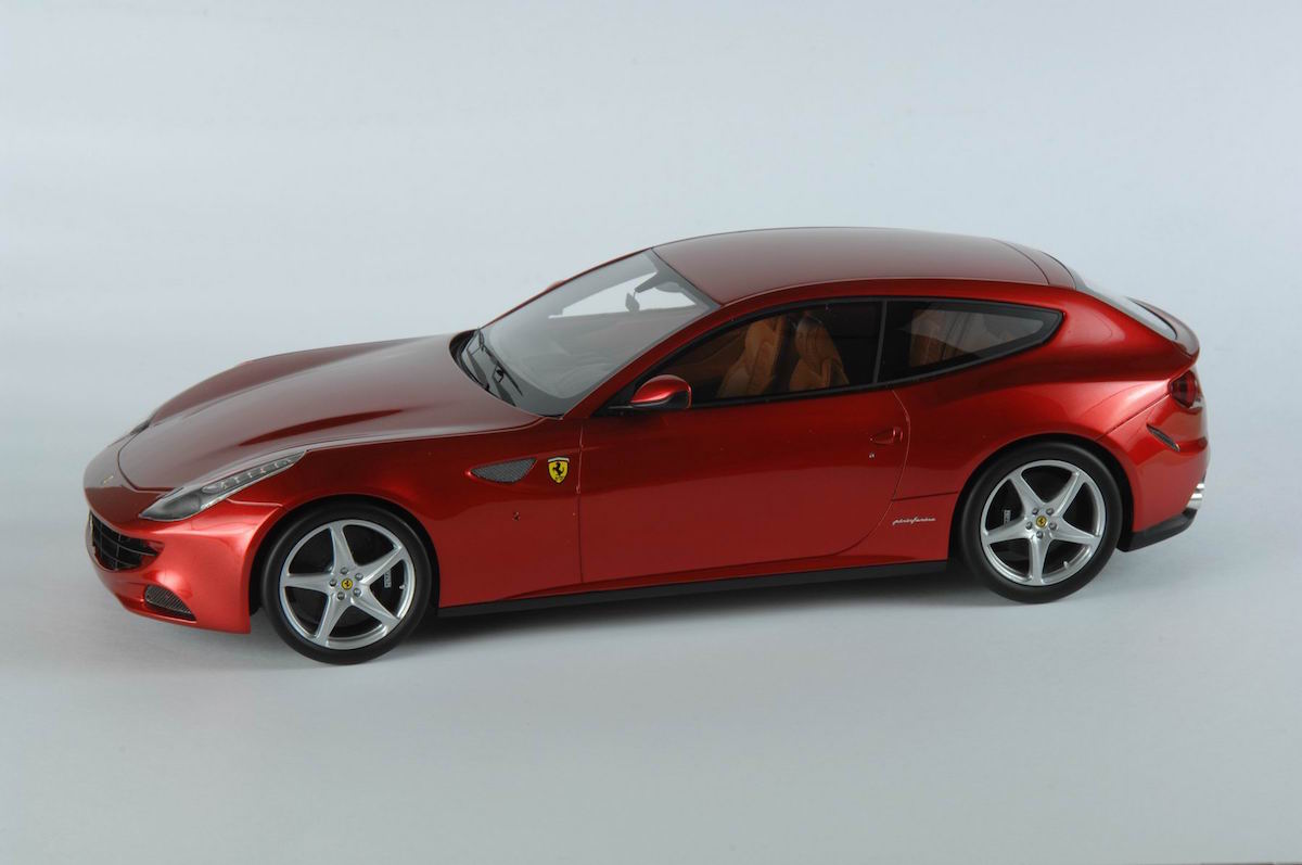 Фф mr. 1/18 Ferrari Mr models. Ferrari FF. Феррари f151ale FF. Модель Феррари фф 1/18.