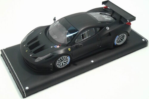 Ferrari 458 Italia GT2 1:18