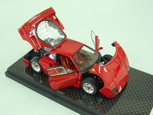 Ferrari F40 Street 1:43