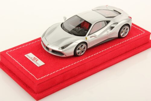 Ferrari 488 GTB Geneva Motorshow 2015 1:43
