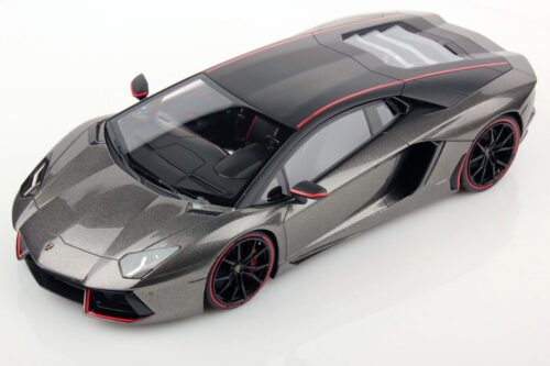 Lamborghini Aventador LP 700-4 Pirelli Edition 1:18