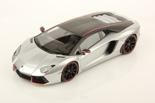 Lamborghini Aventador LP 700-4 Pirelli Edition 1:18