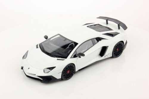 Lamborghini Aventador LP 750-4 Superveloce 1:18