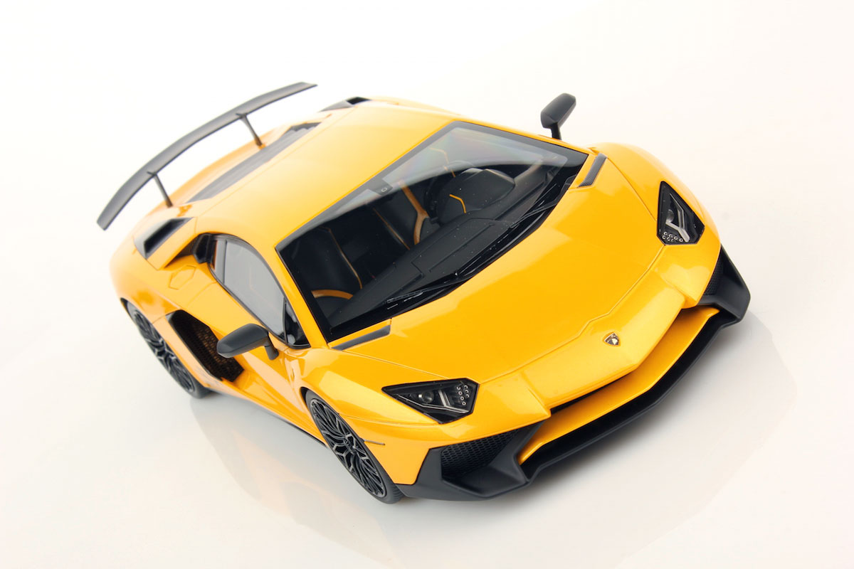 Lamborghini Aventador LP 750-4 Superveloce 1:18 - immagine 4