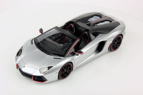 Lamborghini Aventador LP 700-4 Roadster Pirelli Edition 1:18
