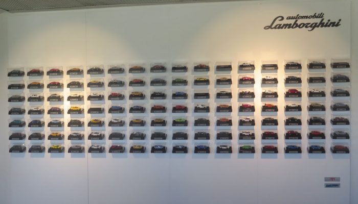 lamborghini wall