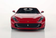 Ferrari 812 Superfast 1:18
