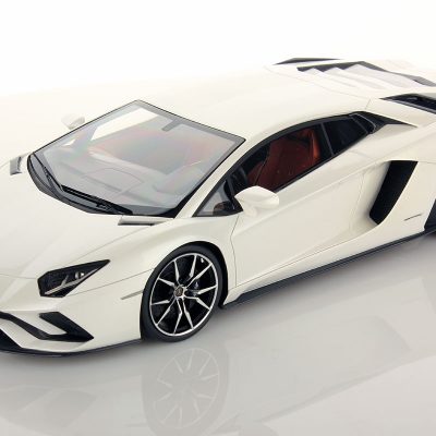 Lamborghini Aventador S 1:18