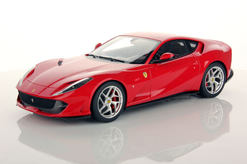 Ferrari 812 Superfast 1:18
