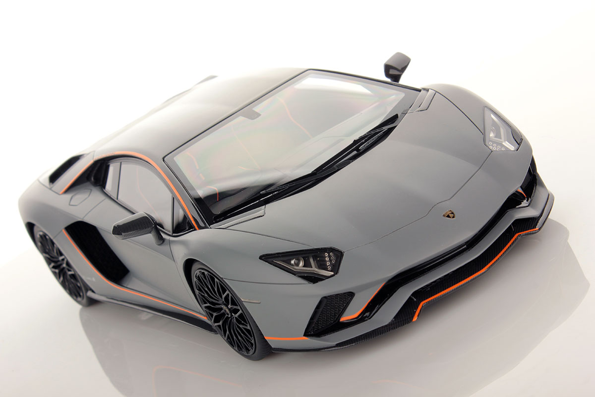Lamborghini Aventador S Ad Personam 1:18