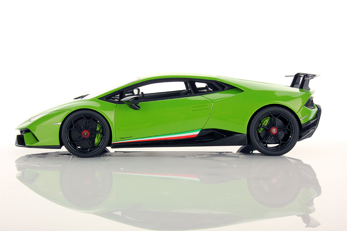 Lamborghini Huracan Performante 1:18
