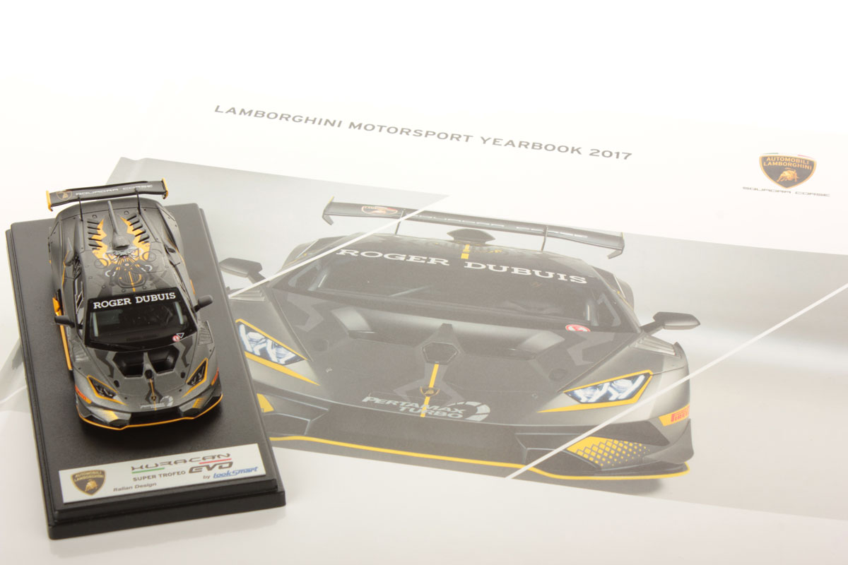 Lamborghini Super Trofeo Yearbook 2017