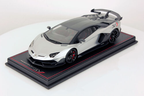 Lamborghini Aventador SVJ 1:18