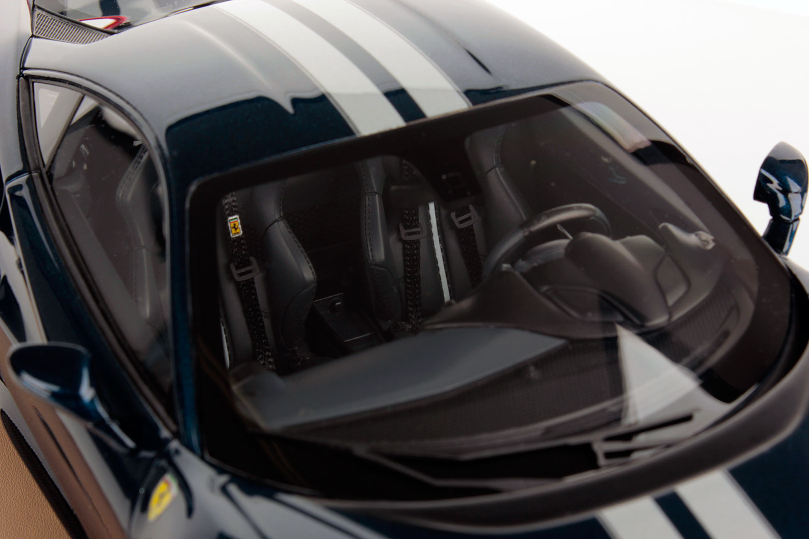 Ferrari 488 Pista 1:18
