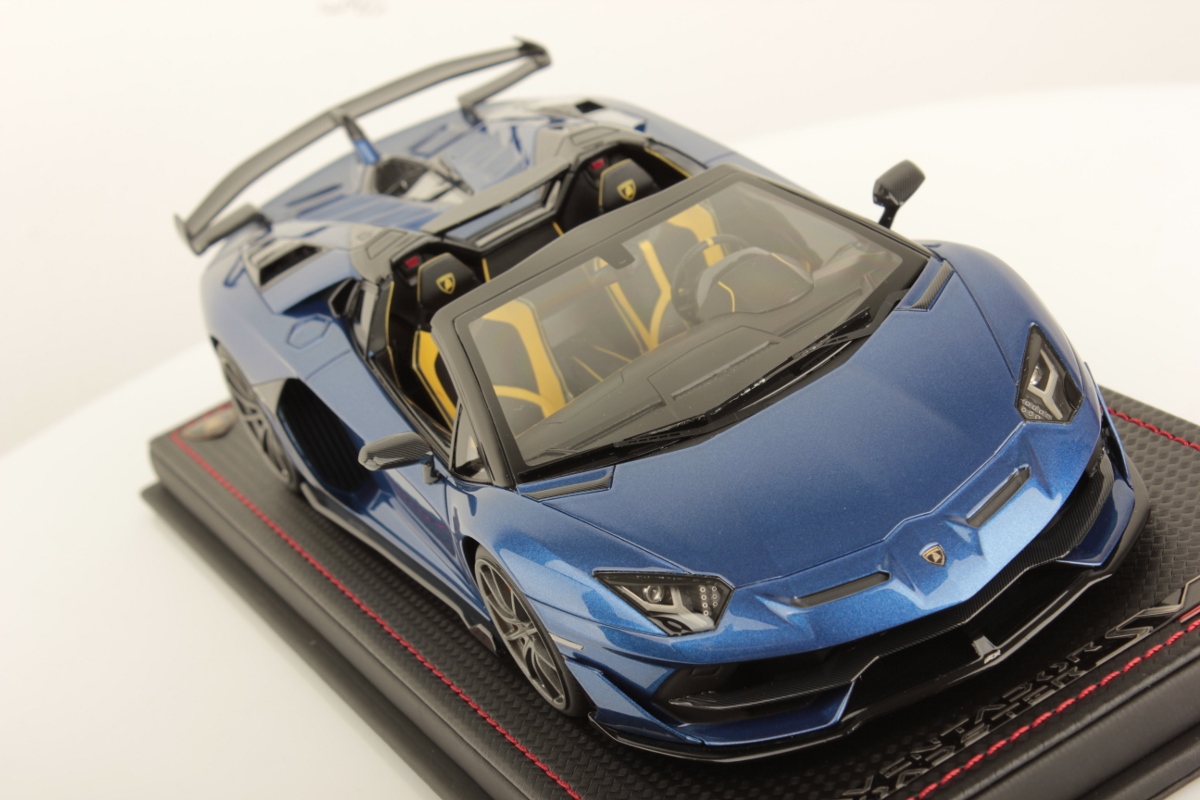 Lamborghini Aventador SVJ Roadster 1:18 - immagine 4