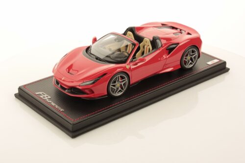 Ferrari F8 Spider 1:18