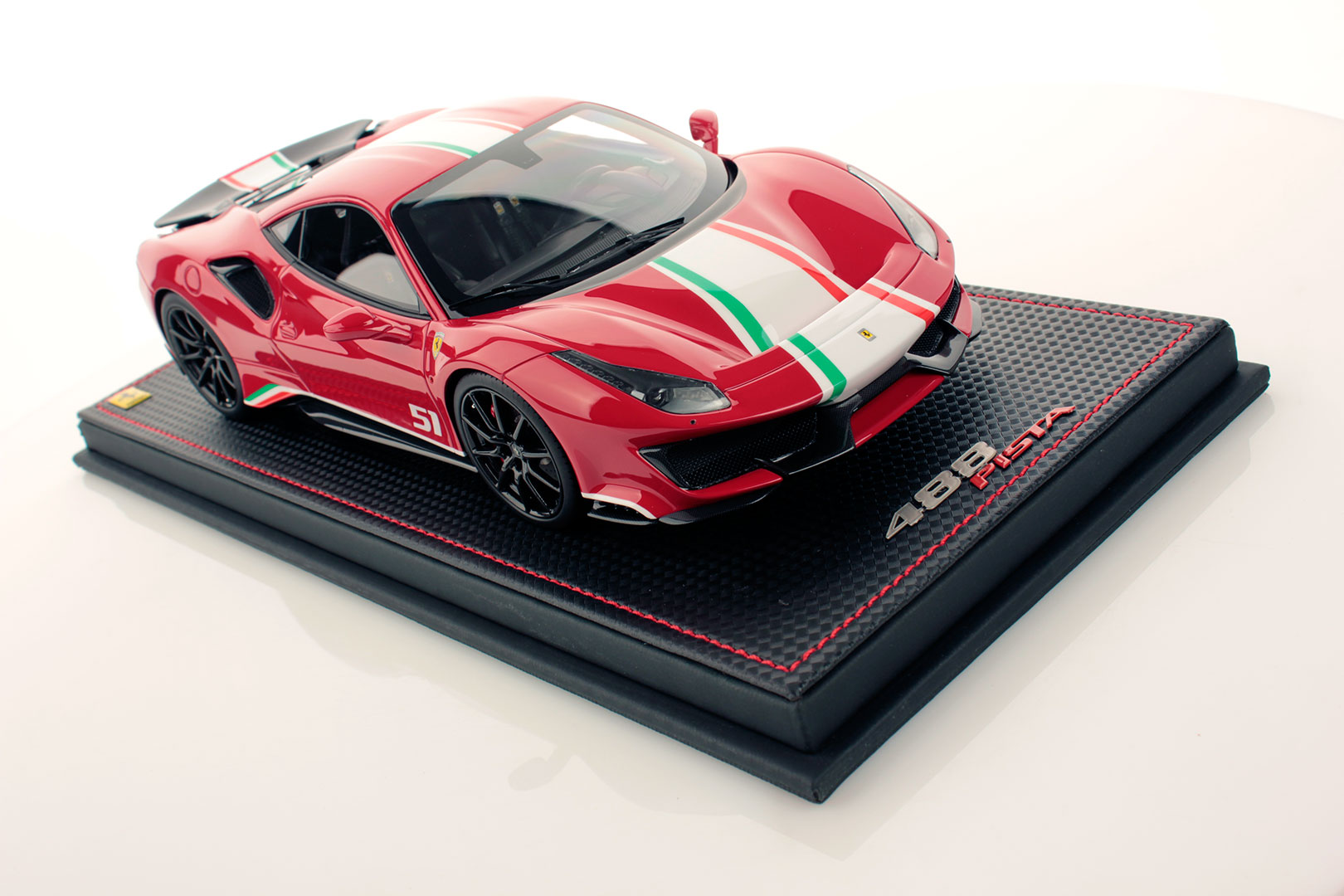 ferrari 488 pista piloti