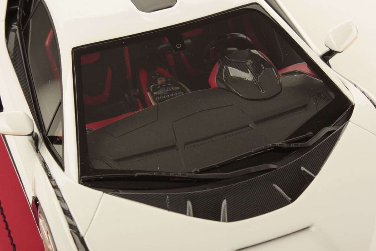 Lamborghini Sian FKP 37 1:18 - immagine 6