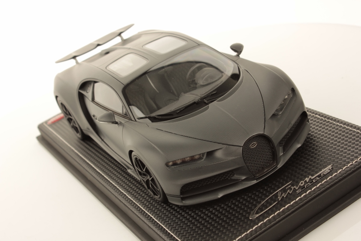 Bugatti Chiron Sport Noire 1:18 | MR Collection Models