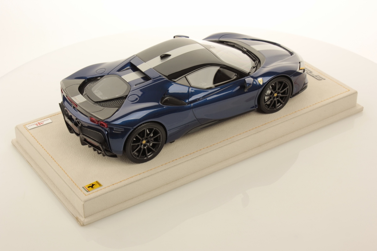 Ferrari SF90 Stradale 1:18 - immagine 3