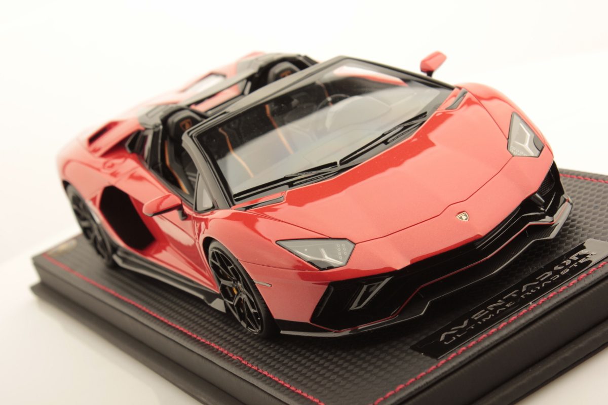 Lamborghini Aventador LP 780-4 Ultimae Roadster 1:18 - immagine 4