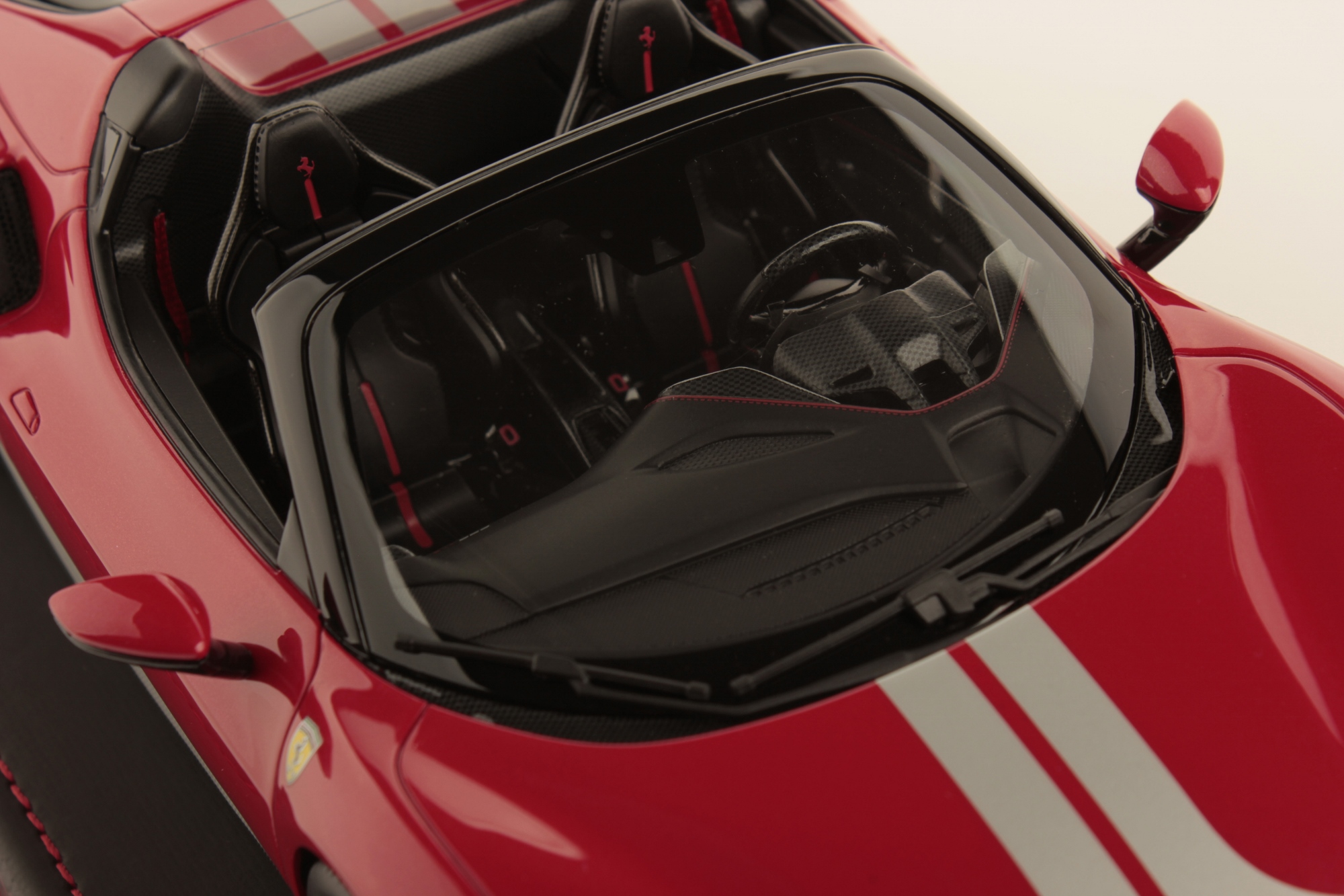 Ferrari 296 GTS 1:18 - immagine 7