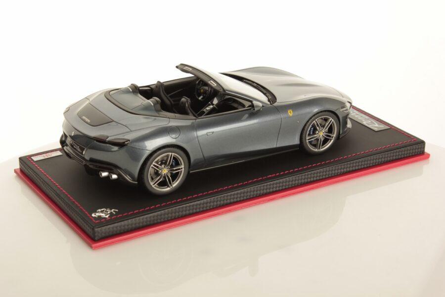 Ferrari Roma Spider 1:18 | MR Collection Models