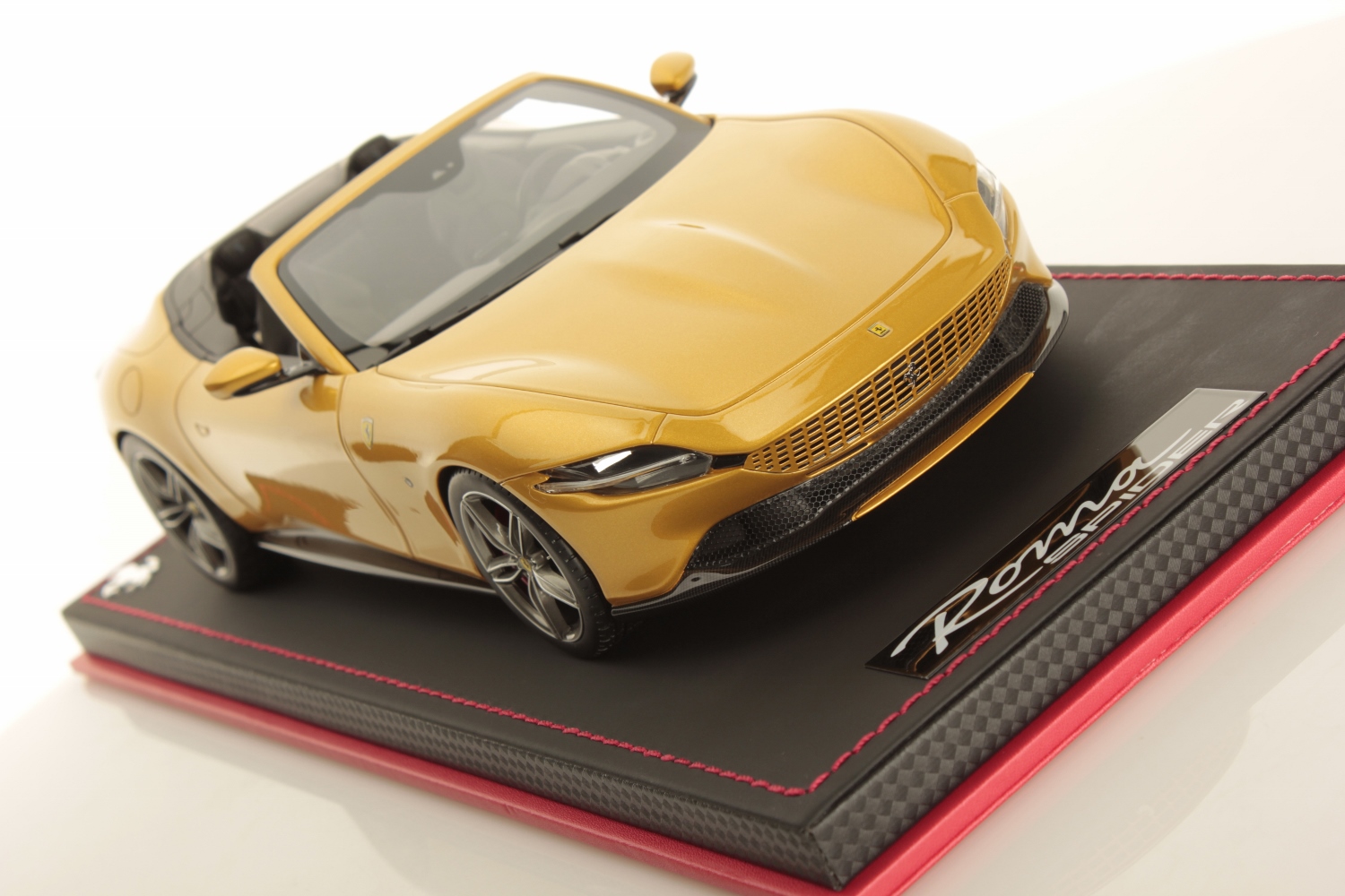 Ferrari Roma Spider 1:18 - immagine 3