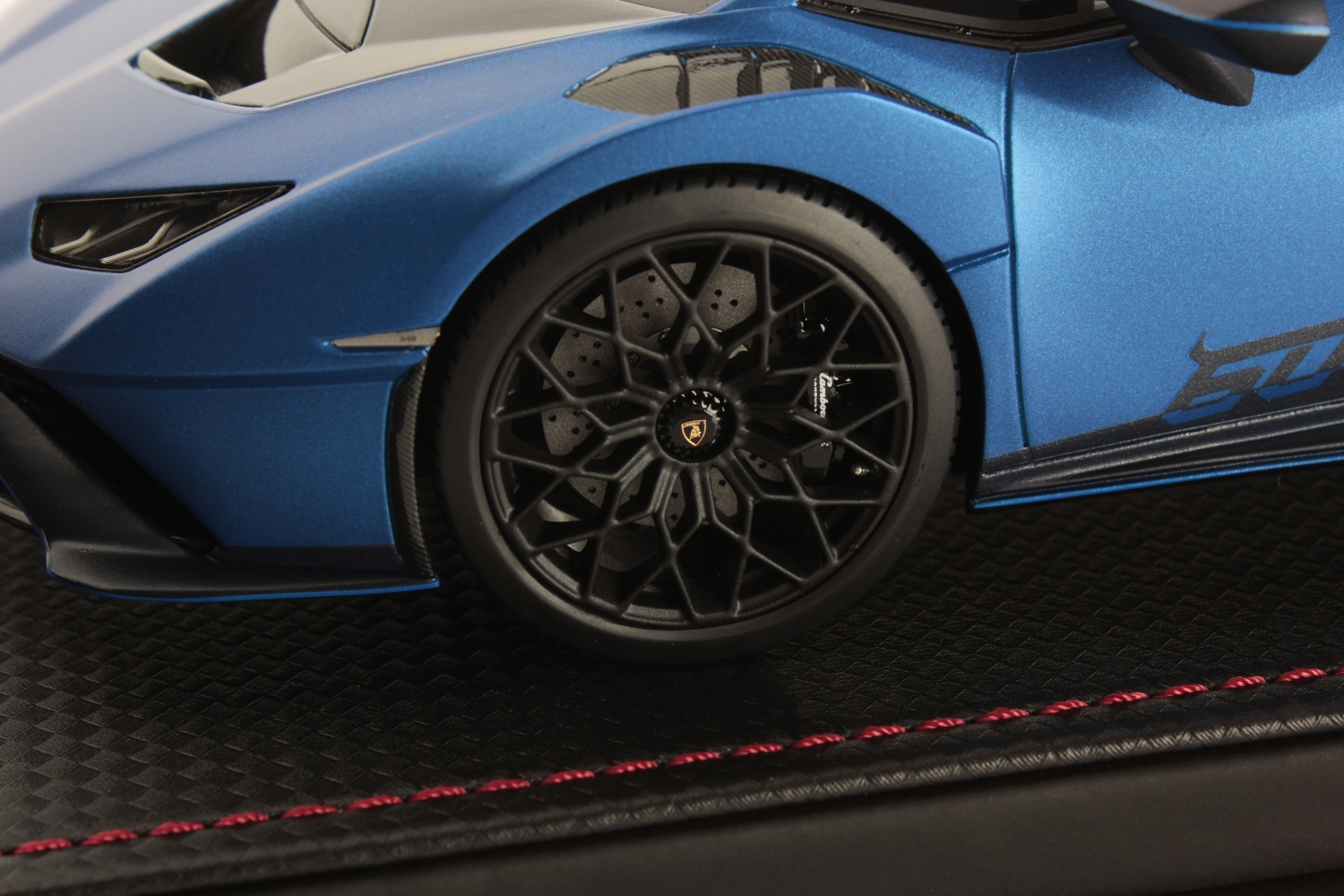 Lamborghini Huracán STO 60TH 1:18 - immagine 5