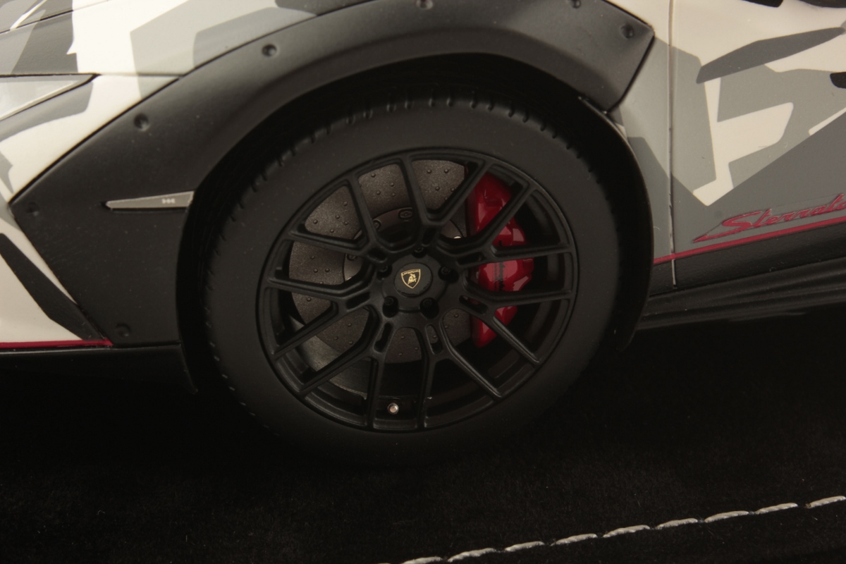 LAMBORGHINI HURACAN STERRATO ALL-TERRAIN 1:18 - immagine 5