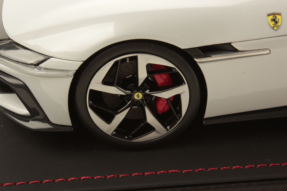 Ferrari 12 Cilindri - immagine 5