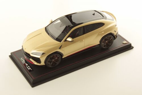LAMBORGHINI URUS SE 1:18