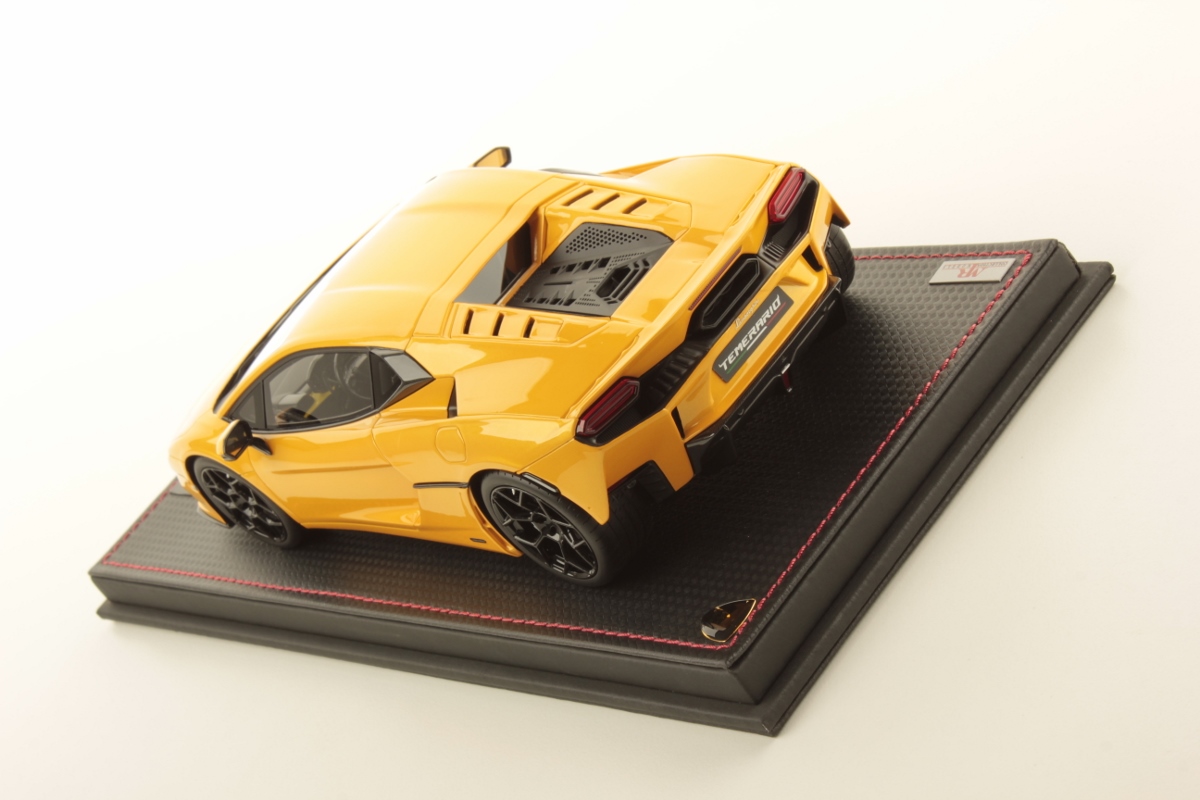 LAMBORGHINI TEMERARIO 1:18 - immagine 4