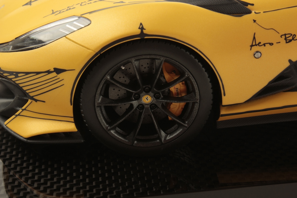 Ferrari 812 Competizione 1:18 - immagine 5